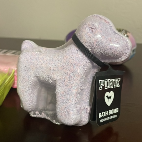 PINK 6 Bath Bomb - Picture 4 of 5